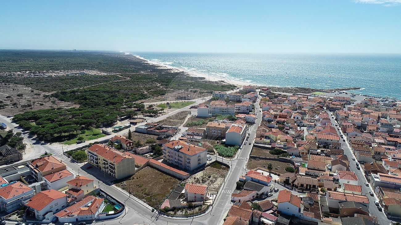 Land for sale in Figueira da Foz, Portugal — €104,000