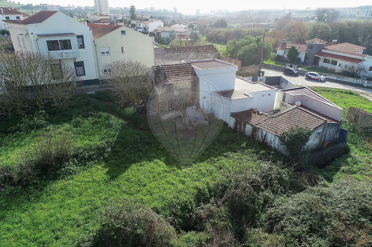 Land for sale in Figueira da Foz, Portugal — €83,000
