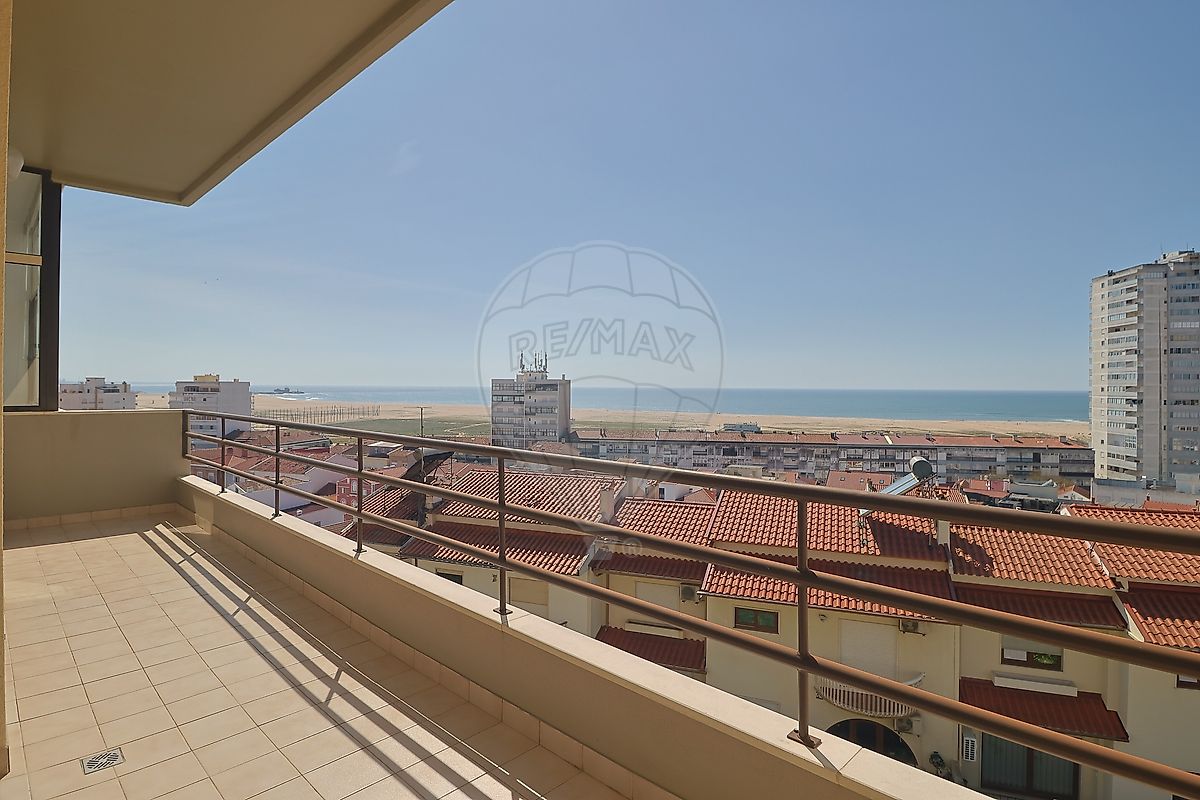 Apartamento T3 à venda em Figueira da Foz