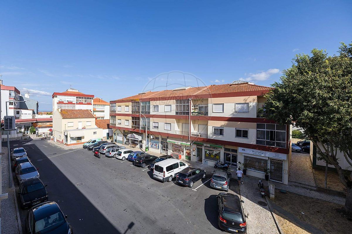 Apartamento - Santa Iria de Azoia, São João da Talha e Bobadela, Loures, Lisboa