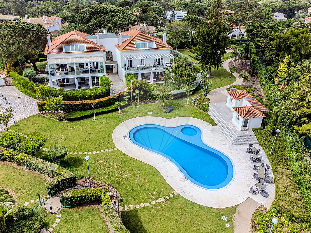 Duplex T5 à venda em Cascais