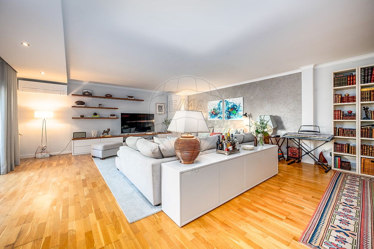 Apartamento T5 à venda em Lisboa