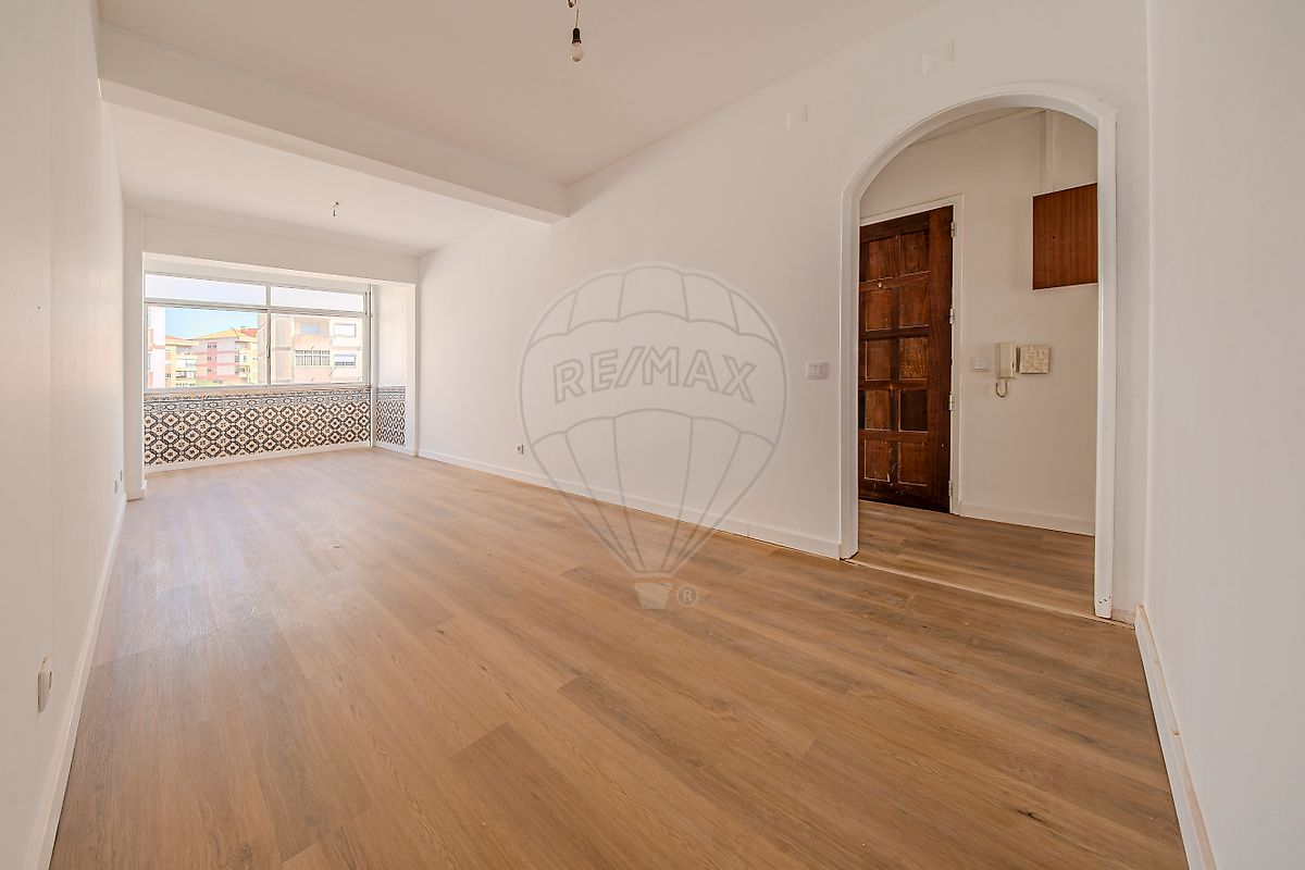 Apartamento T2 à venda em Sintra