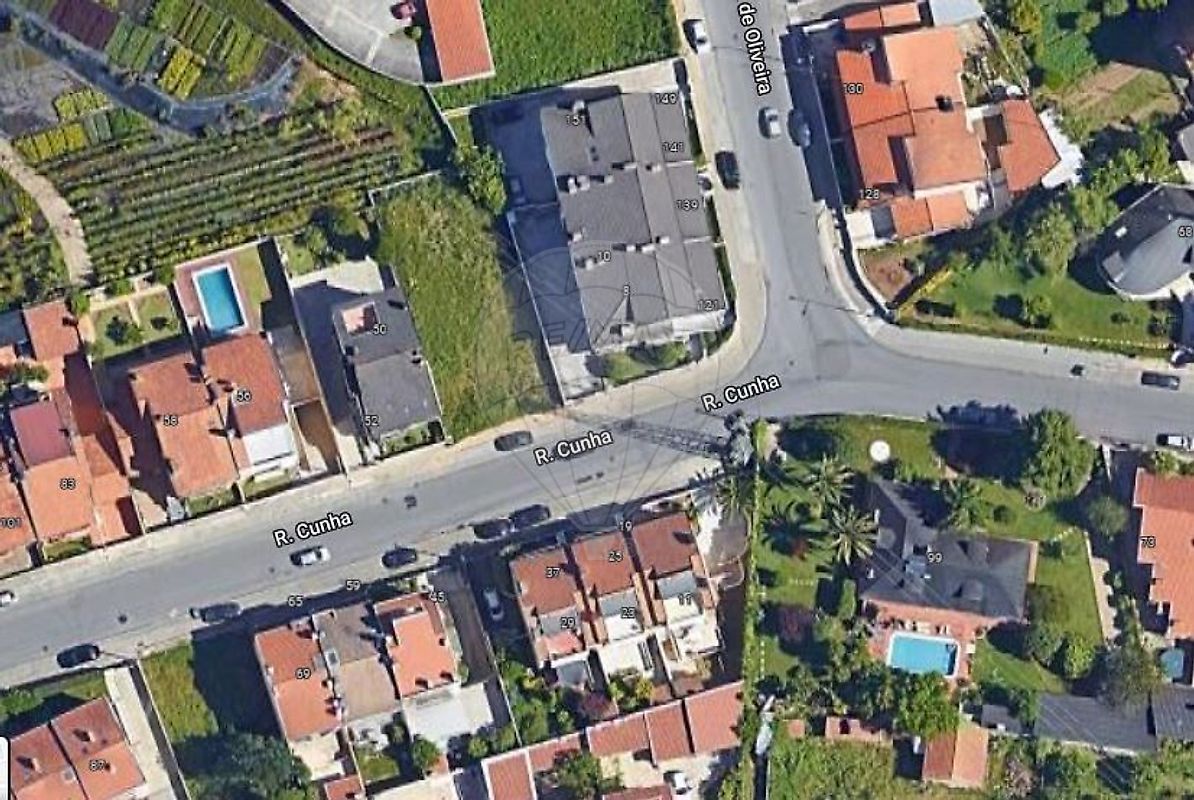 Land for sale in Vila Nova de Gaia, Portugal — €85,000