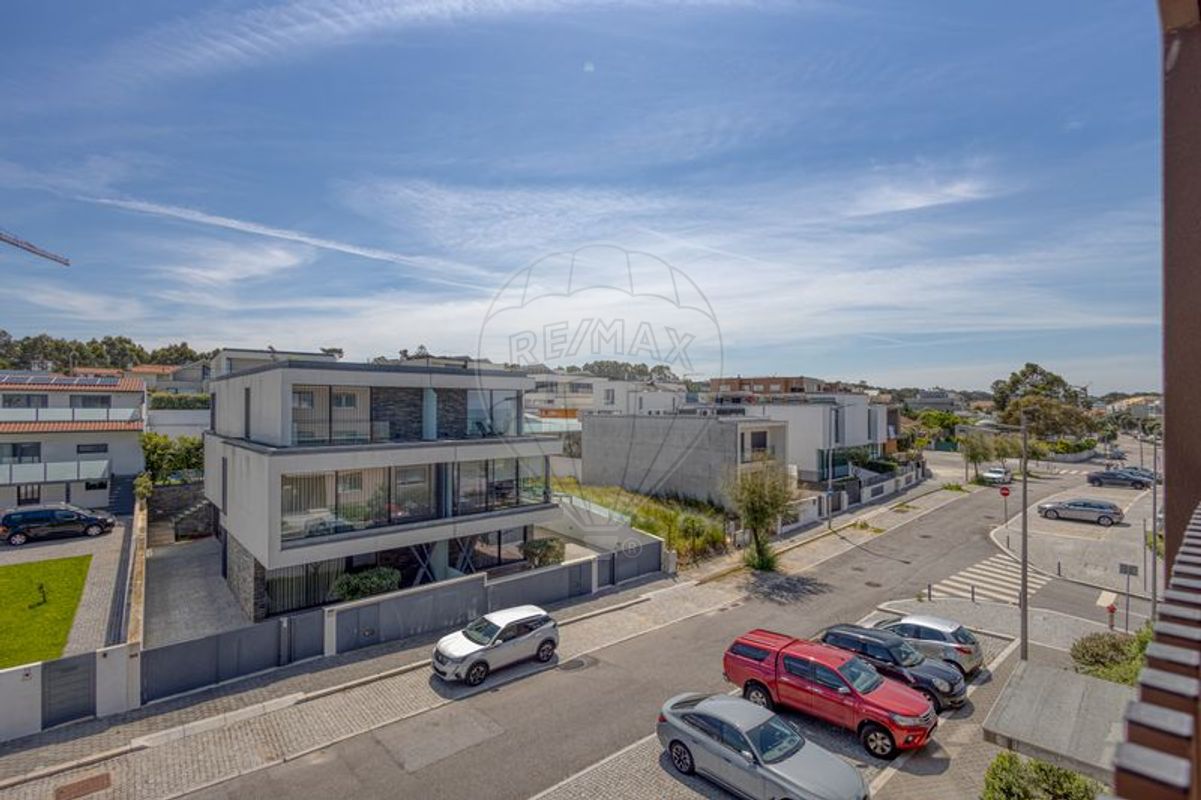 listing 125471068-162 picture-0
