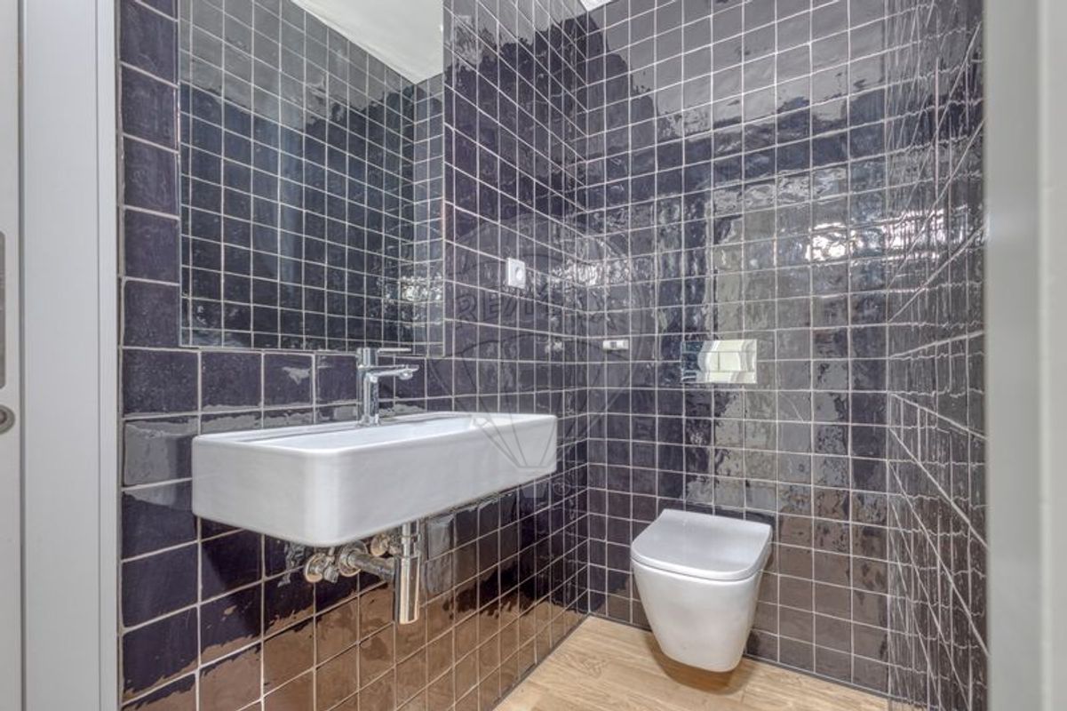 listing 125471068-162 picture-0