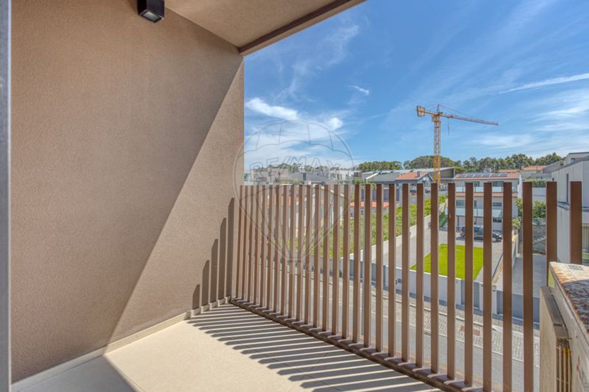 listing 125471068-162 picture-0