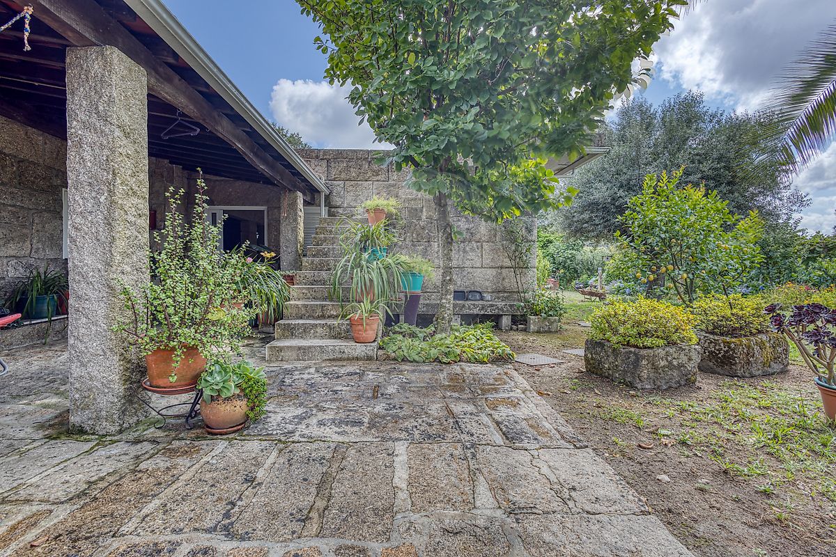 listing 125471068-165 picture-0