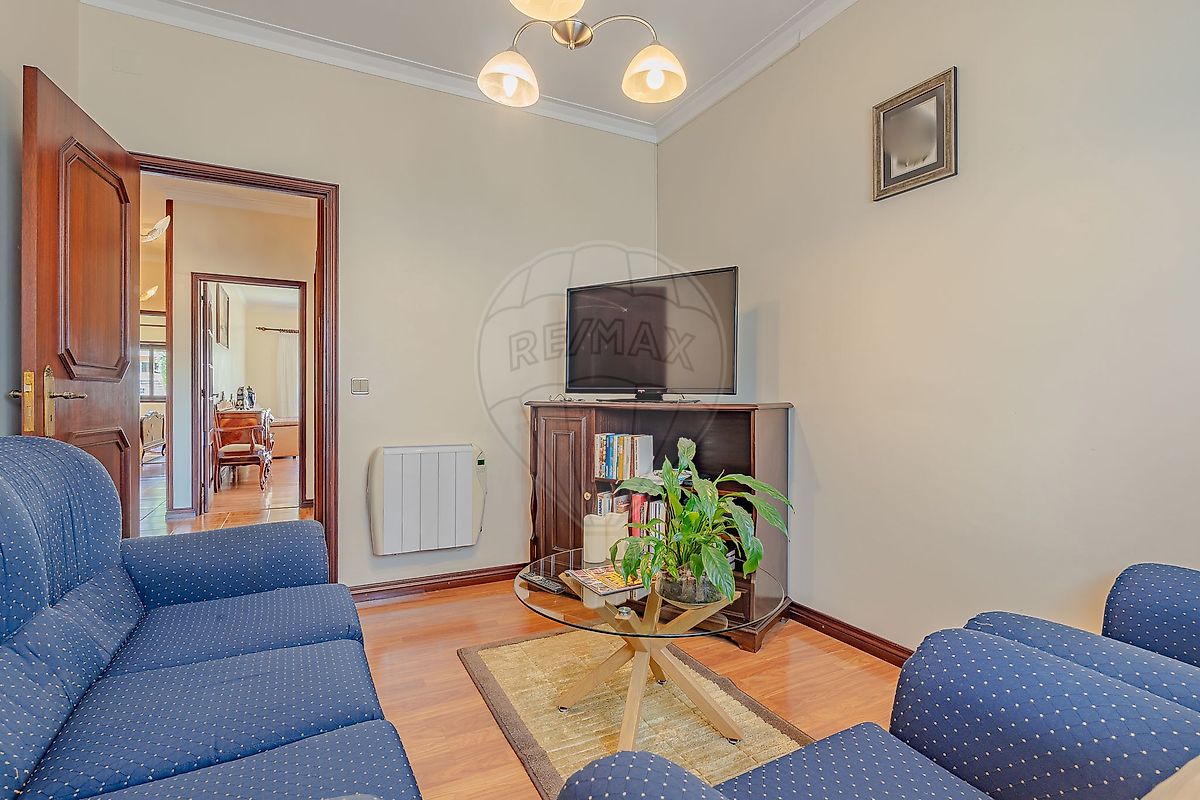 listing 125471240-3 picture-0