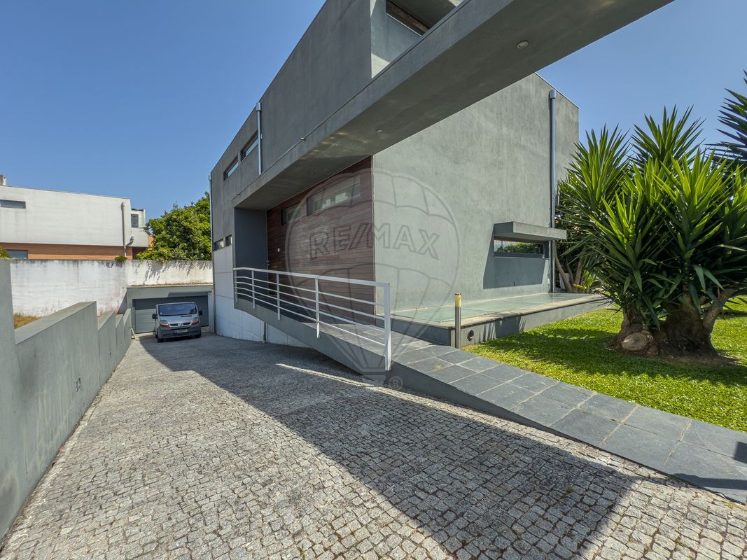 listing 125471124-125 picture-0