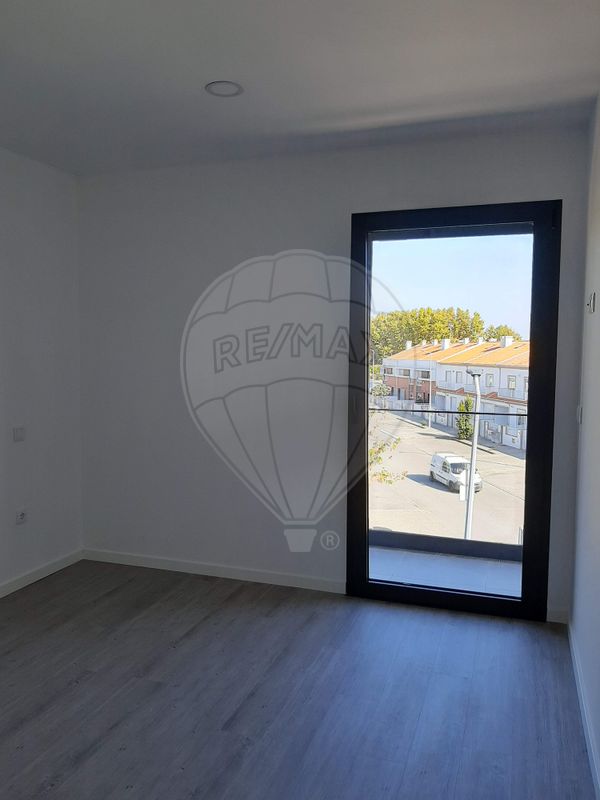 listing 125471124-127 picture-0