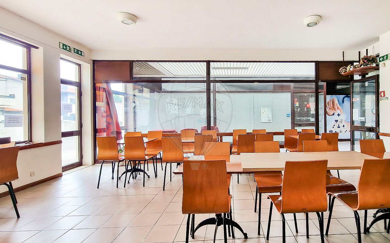 Loja - Custóias, Leça do Balio e Guifões, Matosinhos, Porto