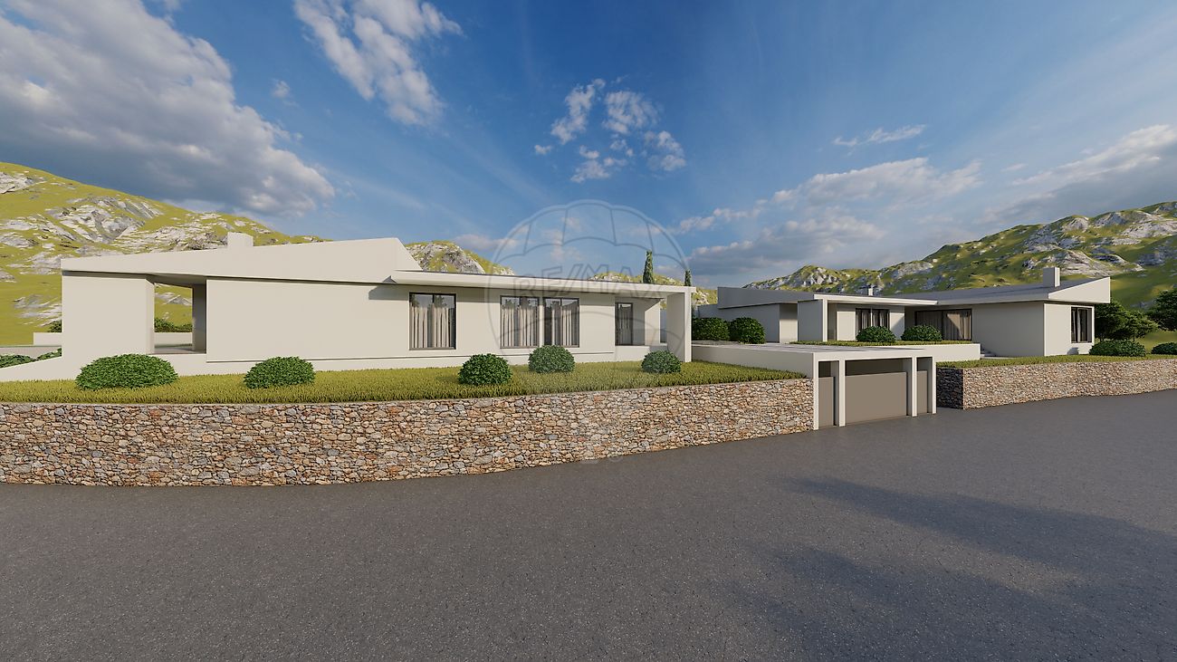 Moradia T4 para venda