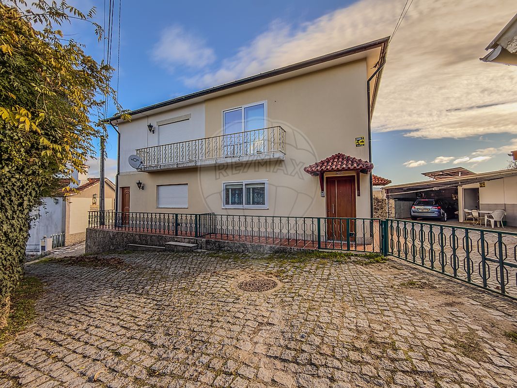 Moradia - Arnoia, Celorico de Basto, Braga