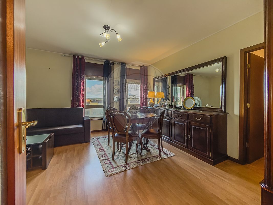 Apartamento T1 à venda em Valongo