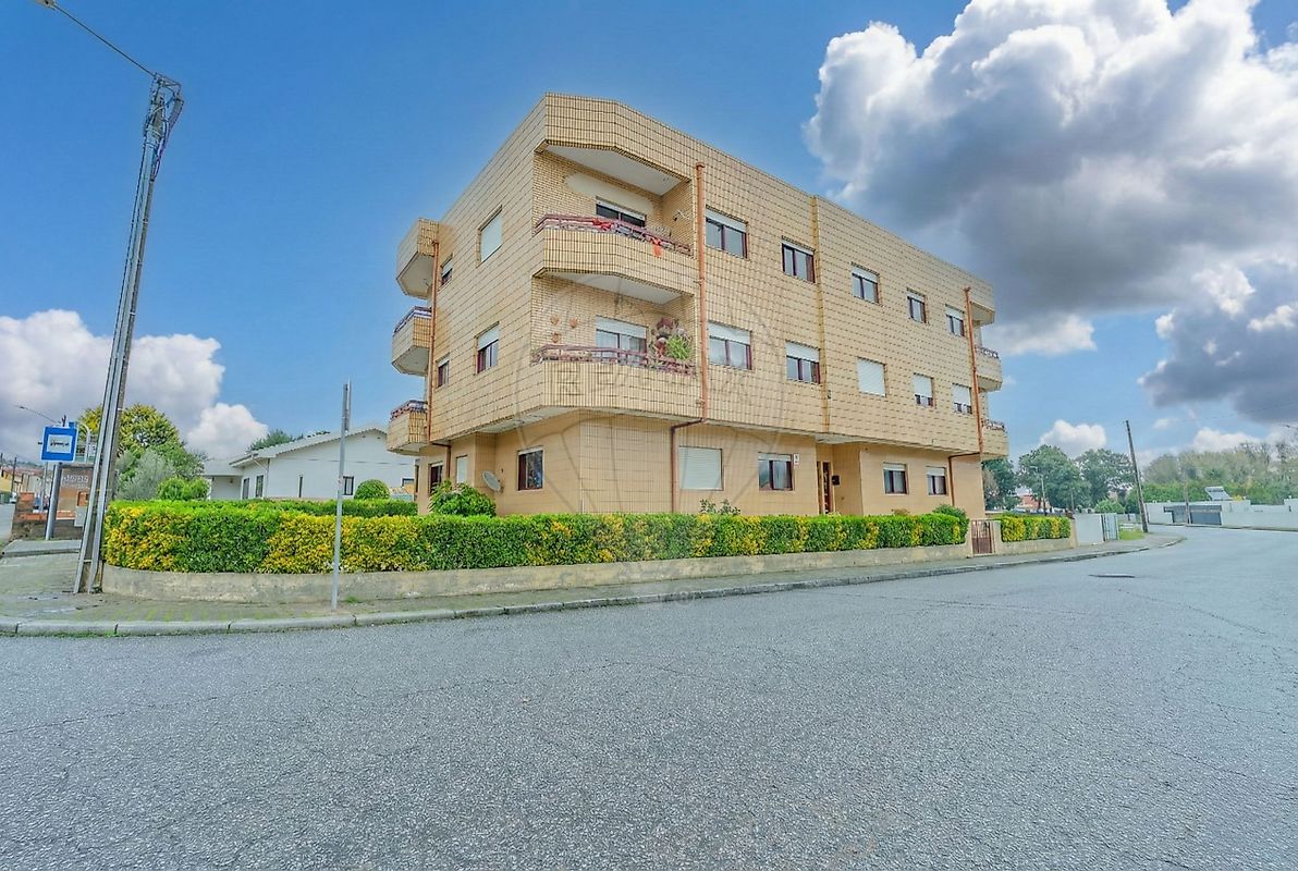 Apartamento T2 à venda em Vila Nova de Gaia
