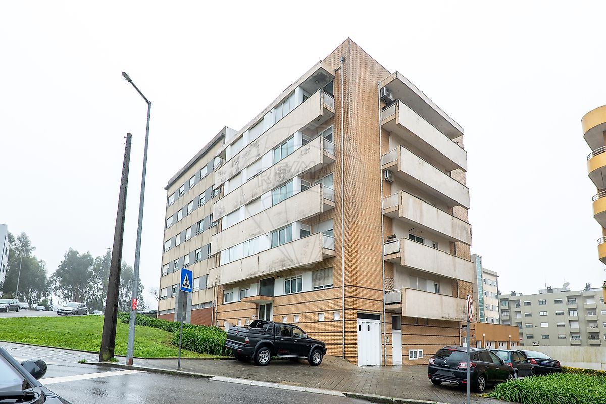 Apartamento T3 à venda em Maia