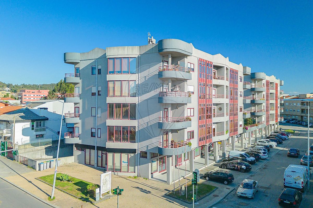 Apartamento T3 à venda em Vila Nova de Gaia