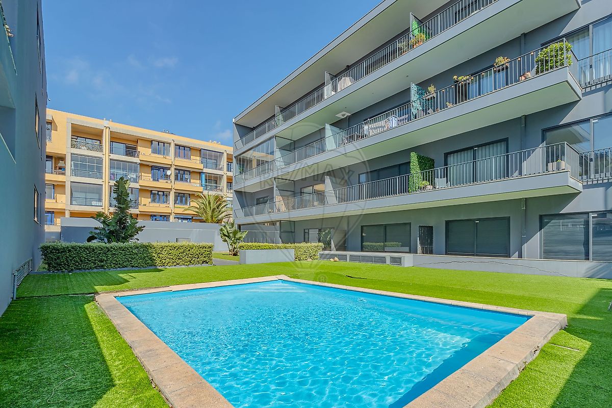 Apartamento T4 à venda em Vila Nova de Gaia