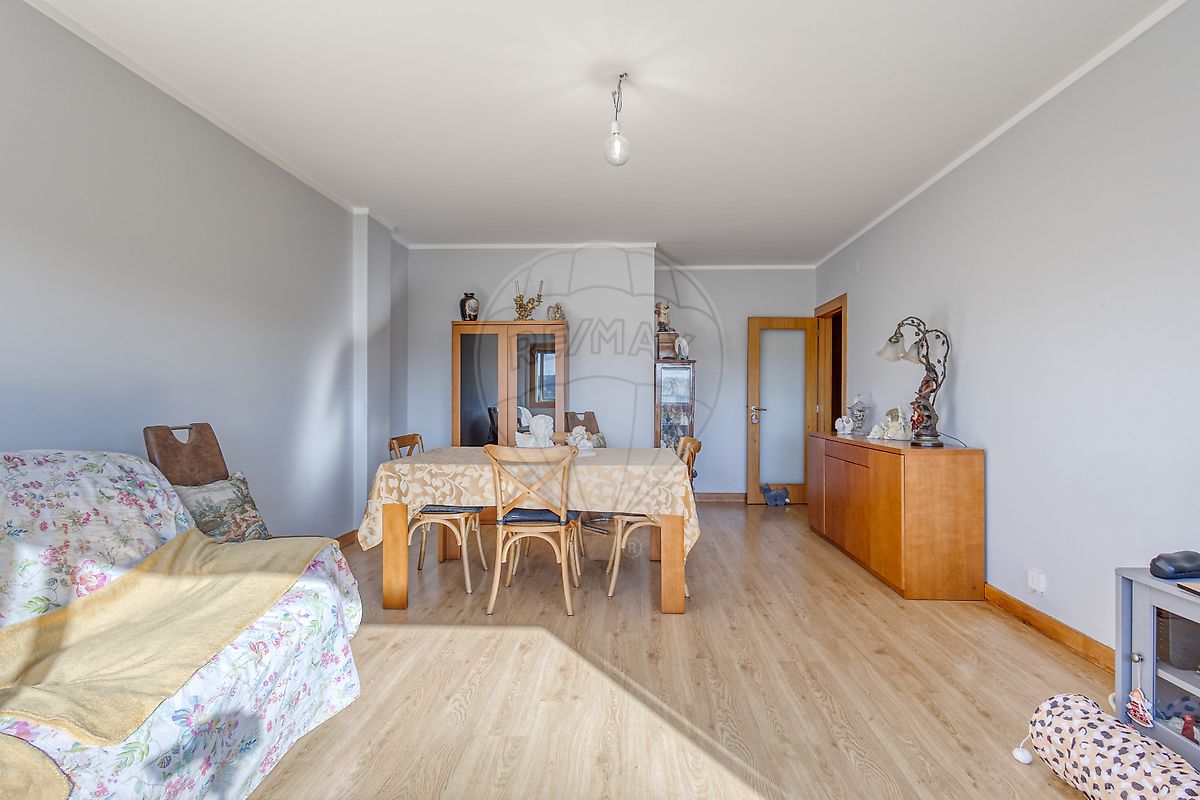 Apartamento T2 à venda em Valongo