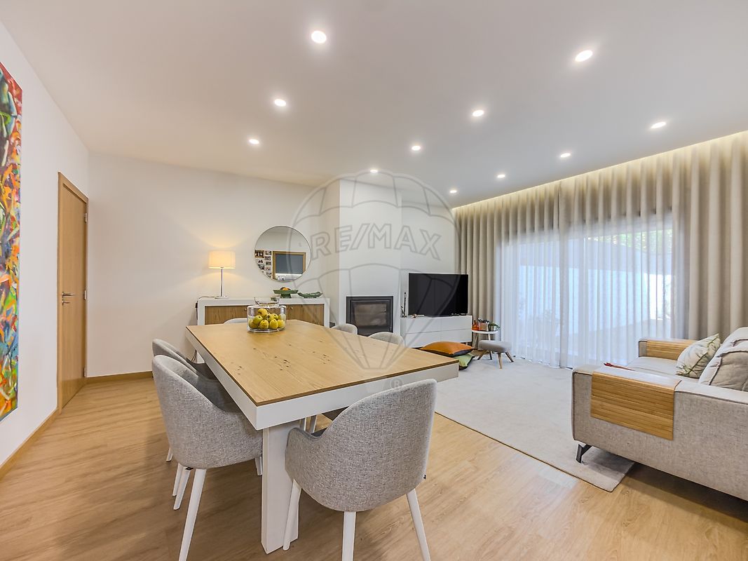 Apartamento T2 à venda em Valongo