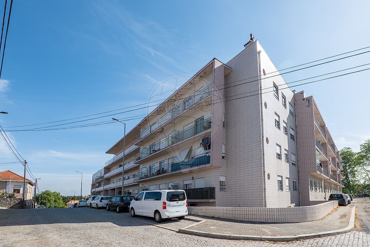 Apartamento T3 à venda em Vila Nova de Gaia