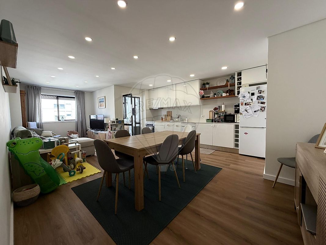 Apartamento T2 à venda em Porto