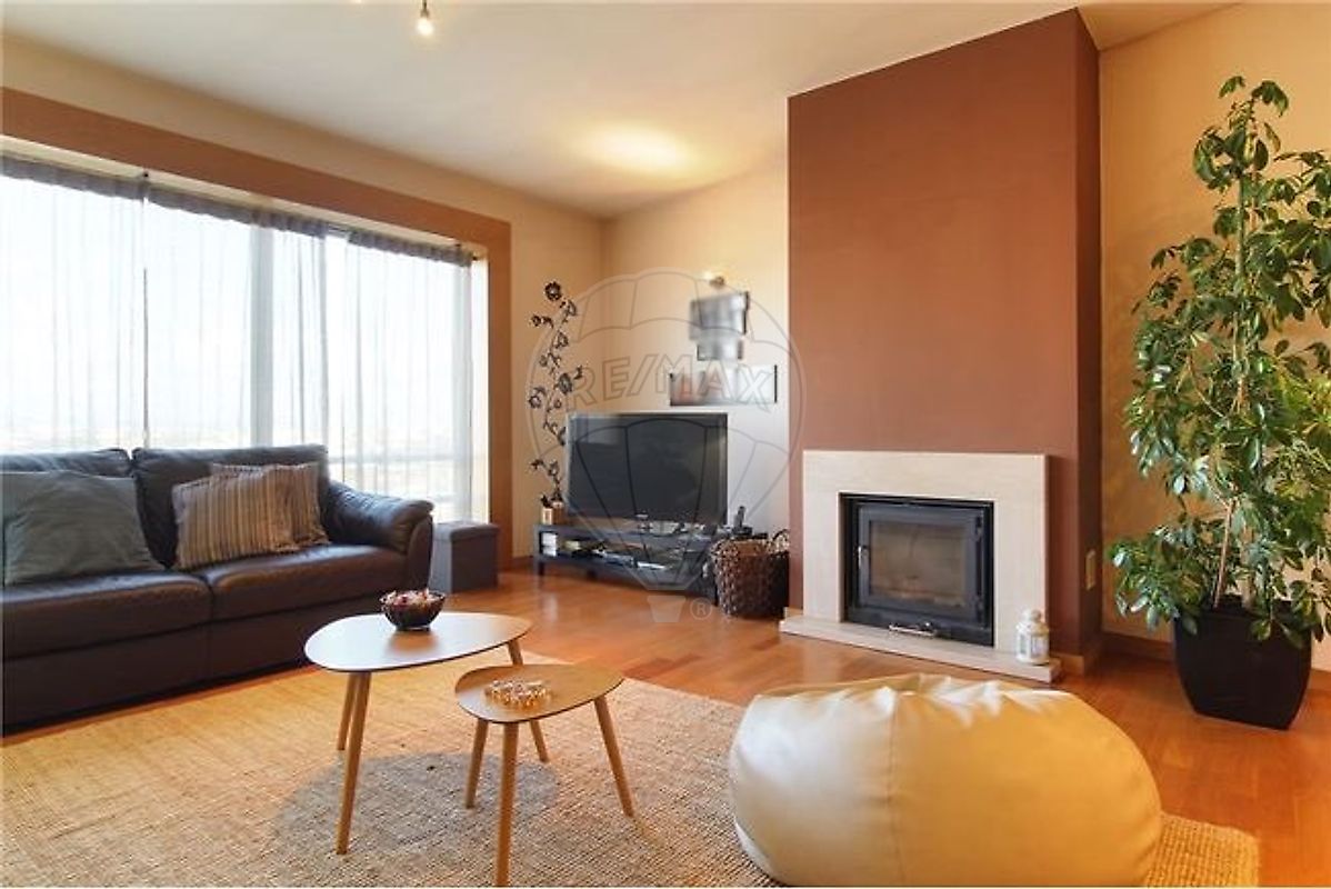 Apartamento T3 à venda em Vila Nova de Gaia