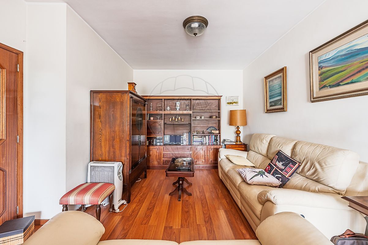 Apartamento T3 à venda em Porto