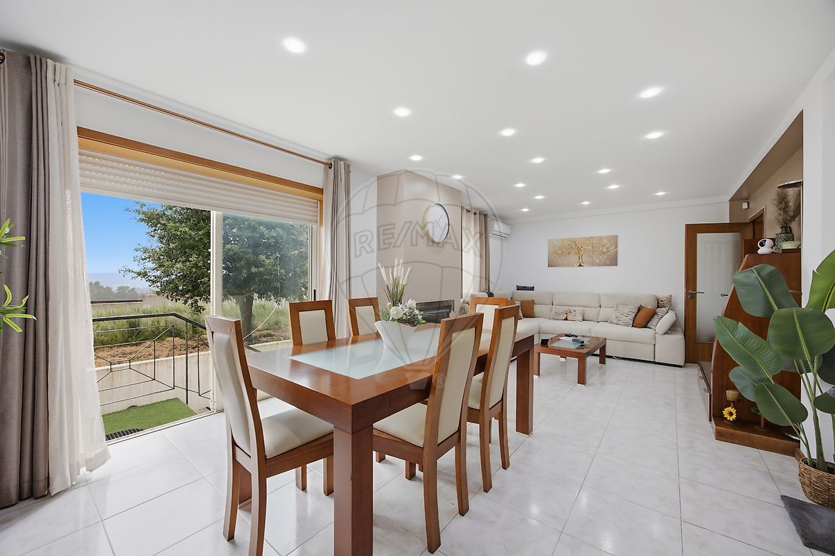 Apartamento T3 à venda em Santa Maria da Feira