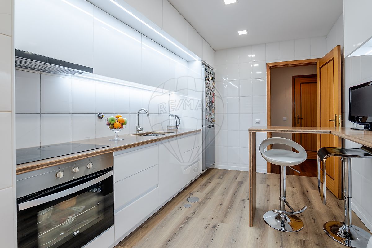 Apartamento T3 à venda em Vila Nova de Gaia