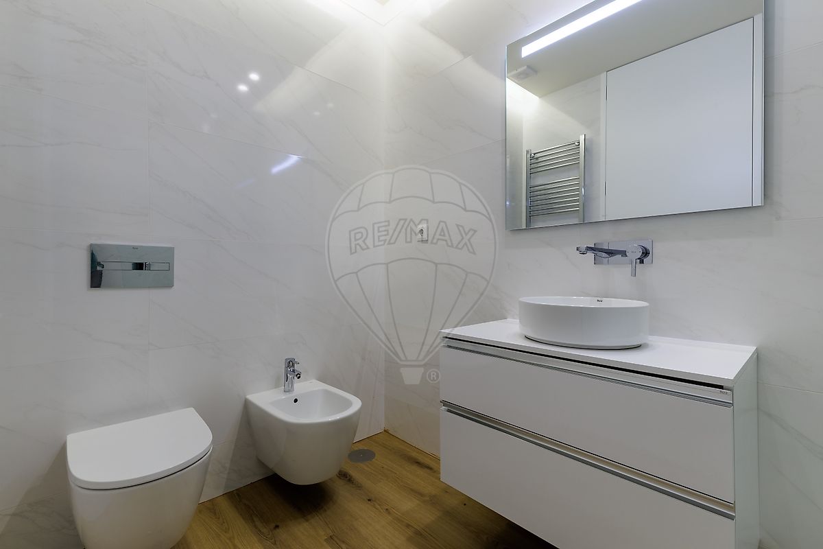 b4c96b7a-af65-4557-872a-3eb5c3981cf0.jpg - miniatura 5