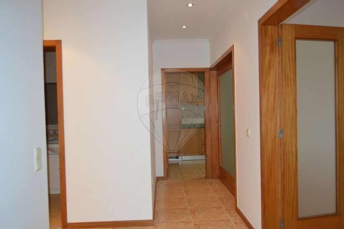 0a8954cd-0eca-4ba7-95f0-f20cabef5546.jpg - miniatura 2