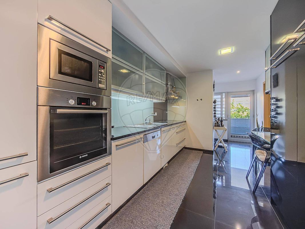 Apartamento T2 para arrendar em Vila Nova de Gaia