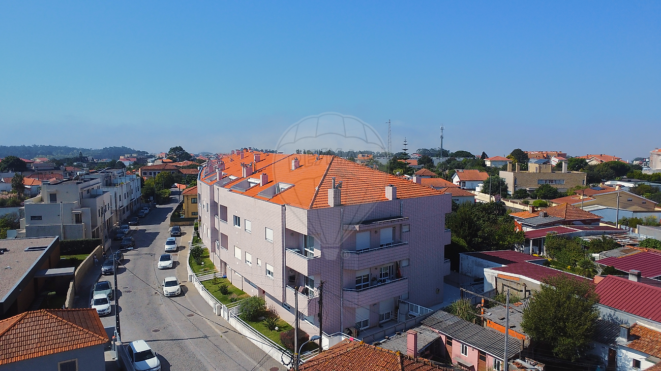 Apartamento T3 à venda em Vila Nova de Gaia