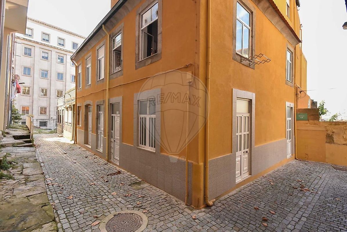 Apartamento à venda em Porto