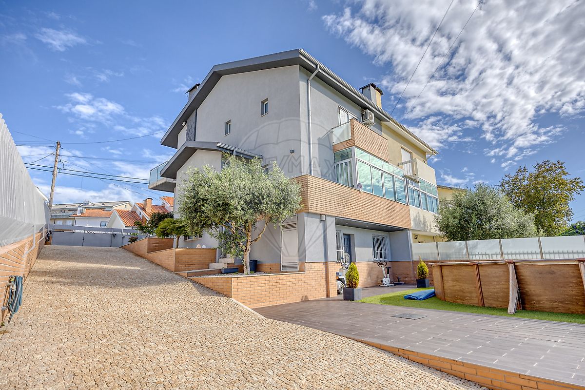 Apartamento T3 à venda em Vila Nova de Gaia