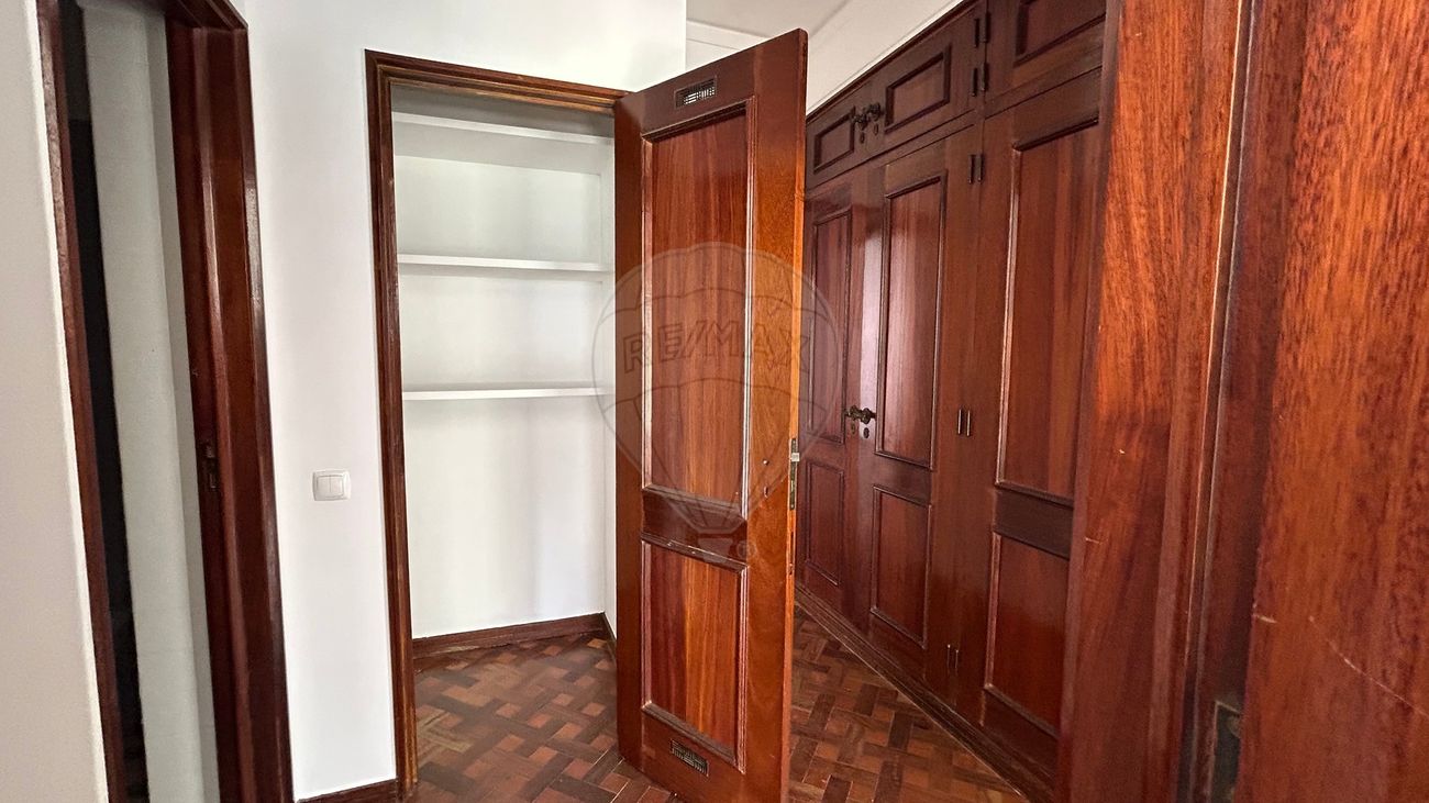 listing 125501009-499 picture-0