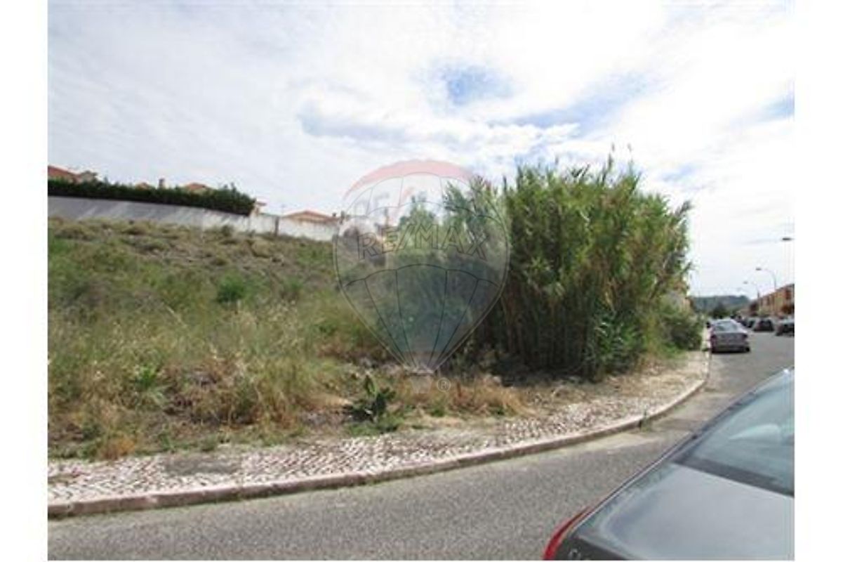 Terreno à venda em Alenquer