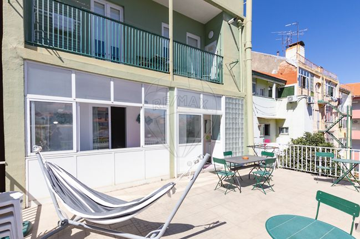Apartamento T5 à venda em Lisboa