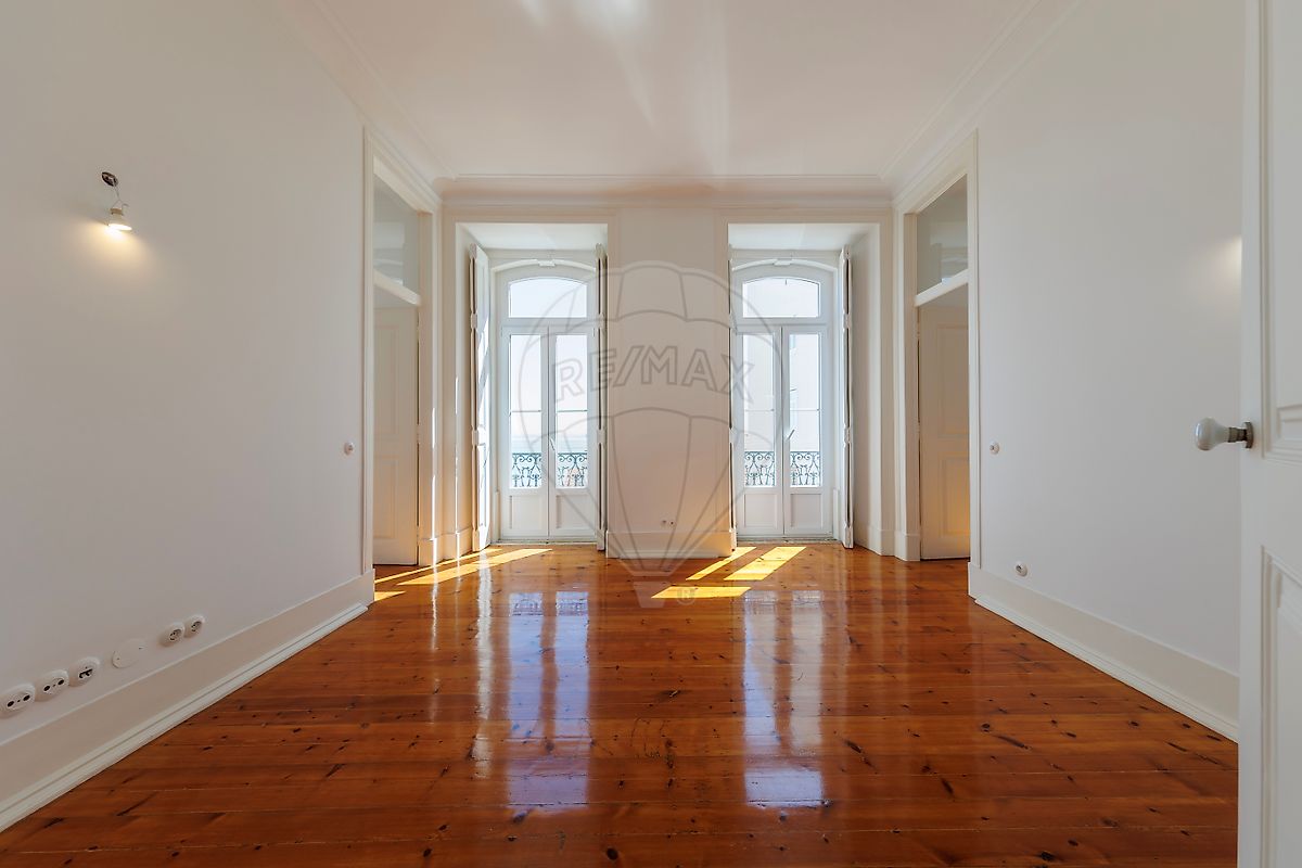 Apartamento T3 à venda em Santa Maria Maior, Lisboa — foto 8