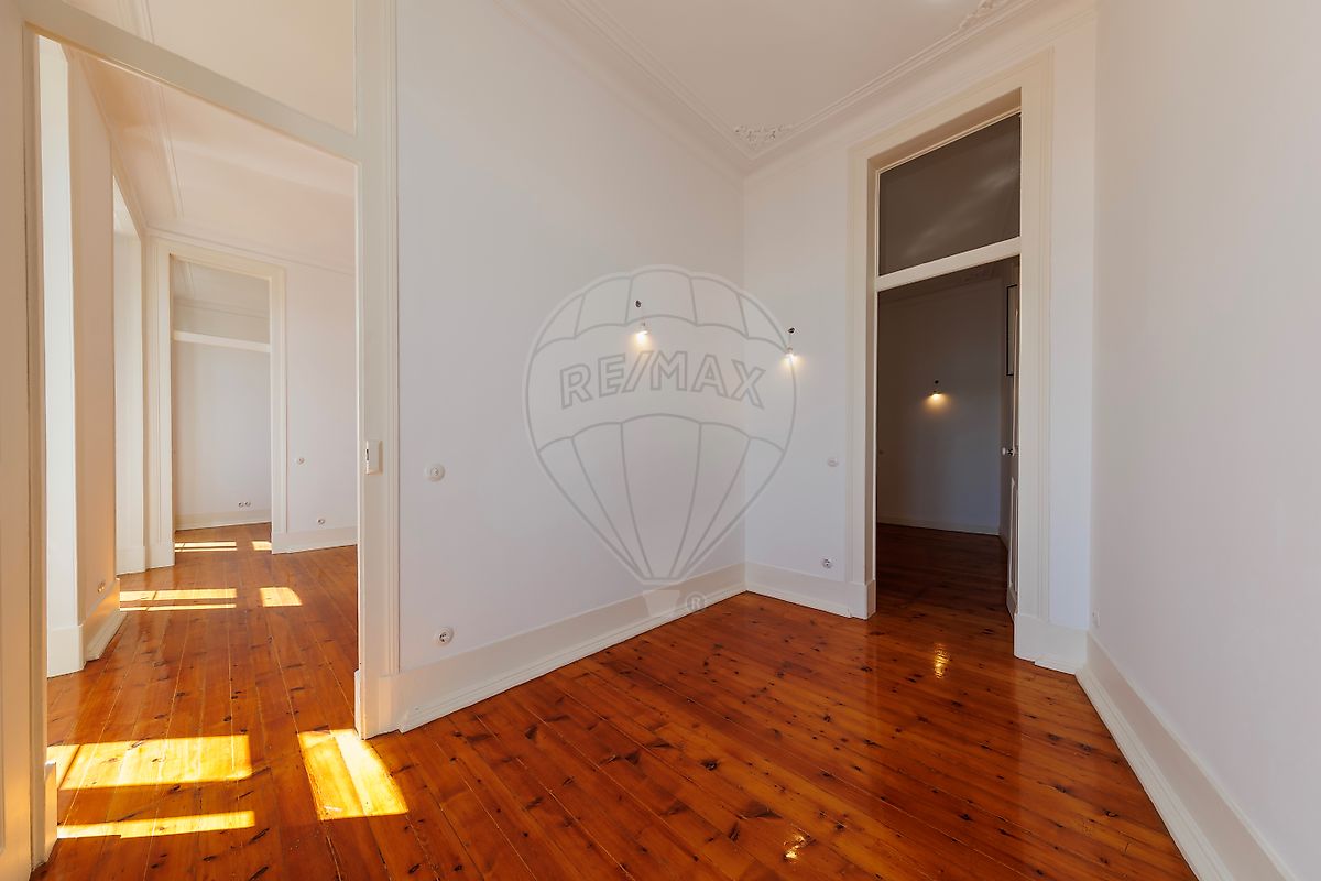 Apartamento T3 à venda em Santa Maria Maior, Lisboa — foto 7