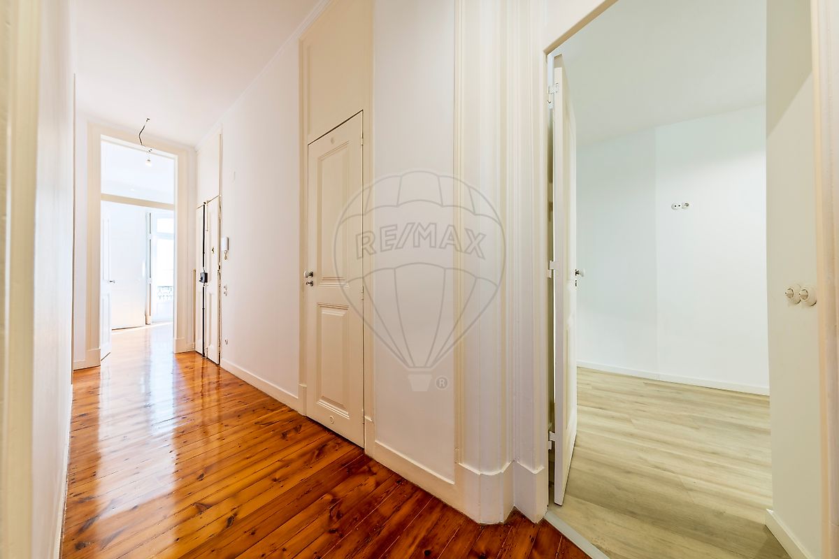 Apartamento T3 à venda em Santa Maria Maior, Lisboa — foto 17