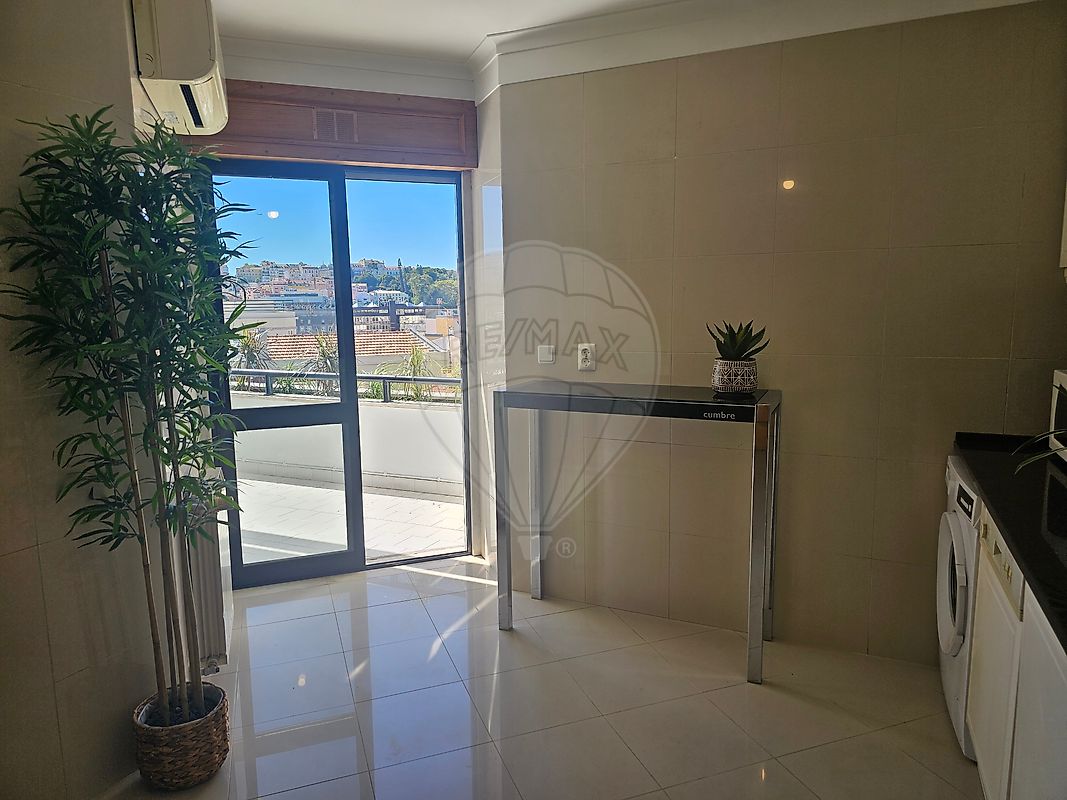 Apartamento T2 à venda em Santo António, Lisboa — foto 8