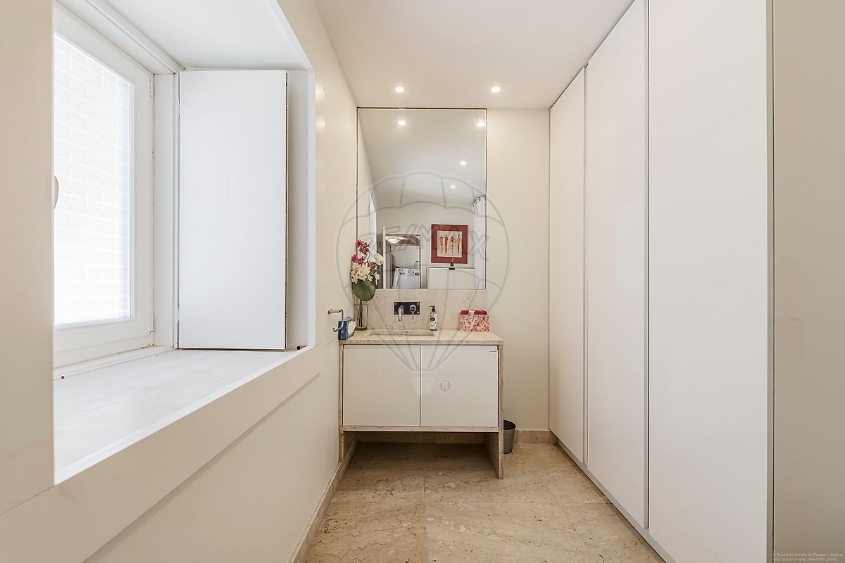 Apartamento T4 à venda em Santa Maria Maior, Lisboa — foto 29