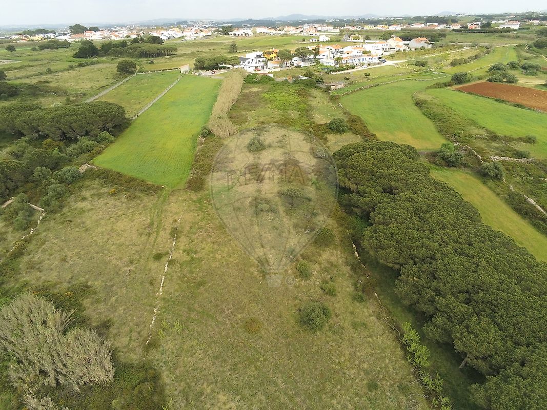 Terreno  à venda em São João das Lampas