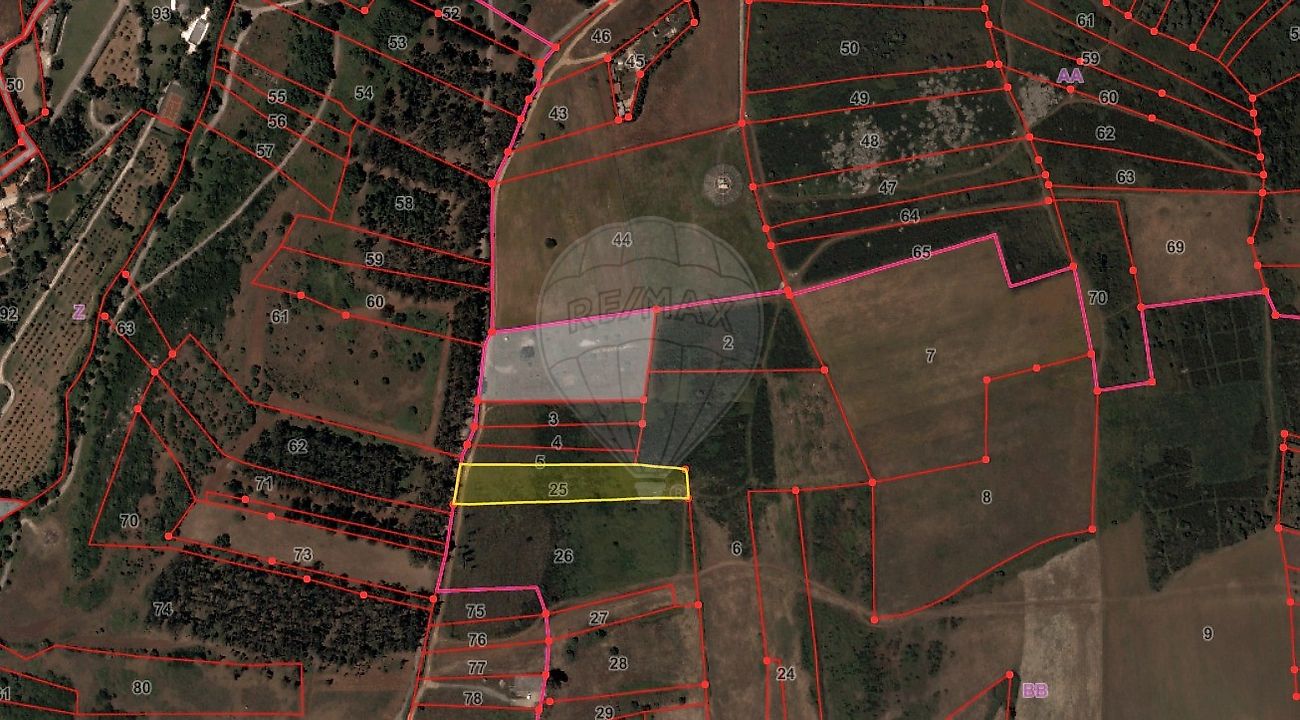 Terreno à venda em São Pedro de Sintra