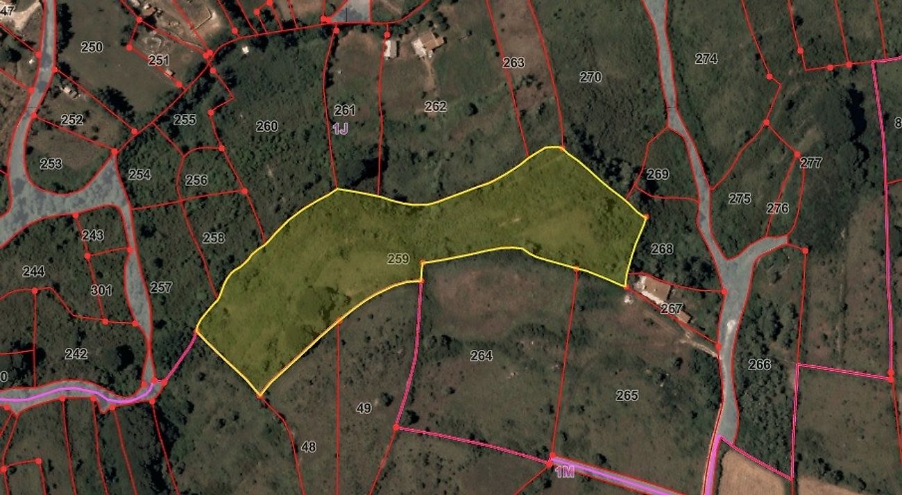 Terreno  à venda em Alcolombal