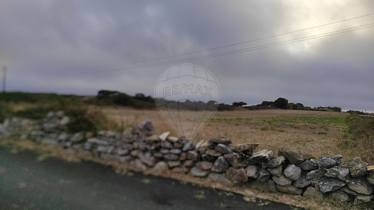 Terreno  à venda em Ribeira de Rio de Cões