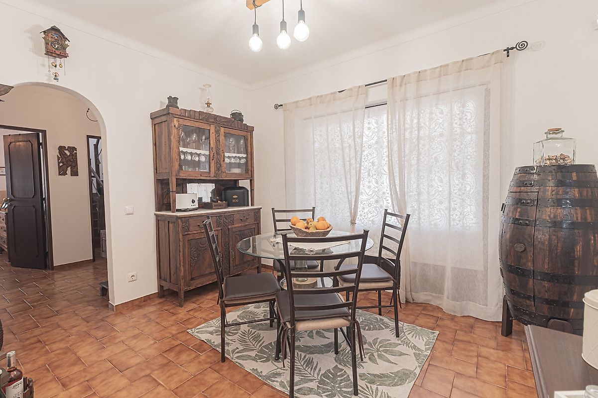 listing 125541040-94 picture-0